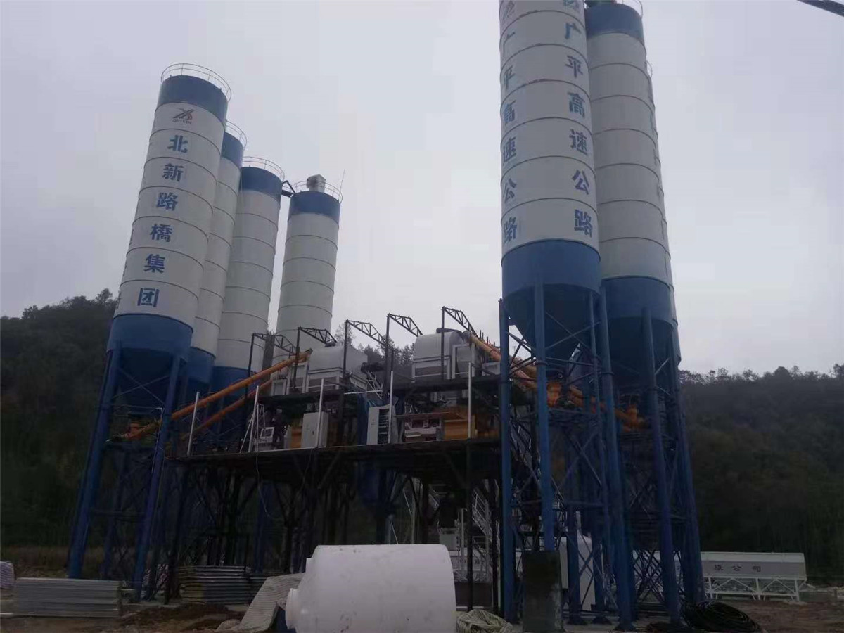 HZS120型混凝土搅拌站产量如何？适合多大的工程？