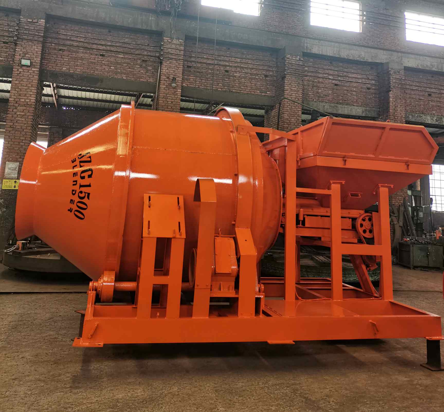 JZC1500固定斗发往陕西